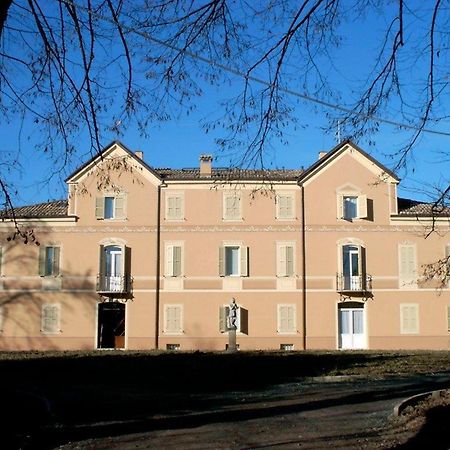 Villa Meli Lupi - Residenze Temporanee Парма Экстерьер фото